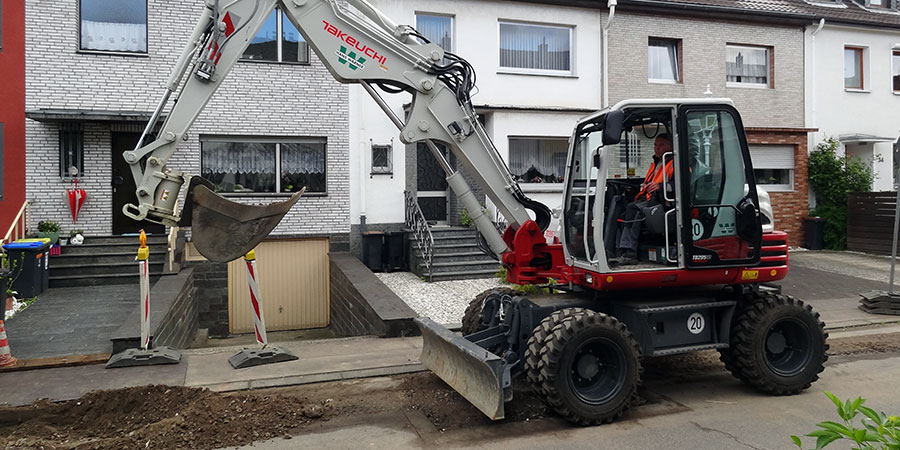 statybinė technika ratiniai vikšriniai ekskavatoriai ekskavatoriai-krautuvai Lenkija